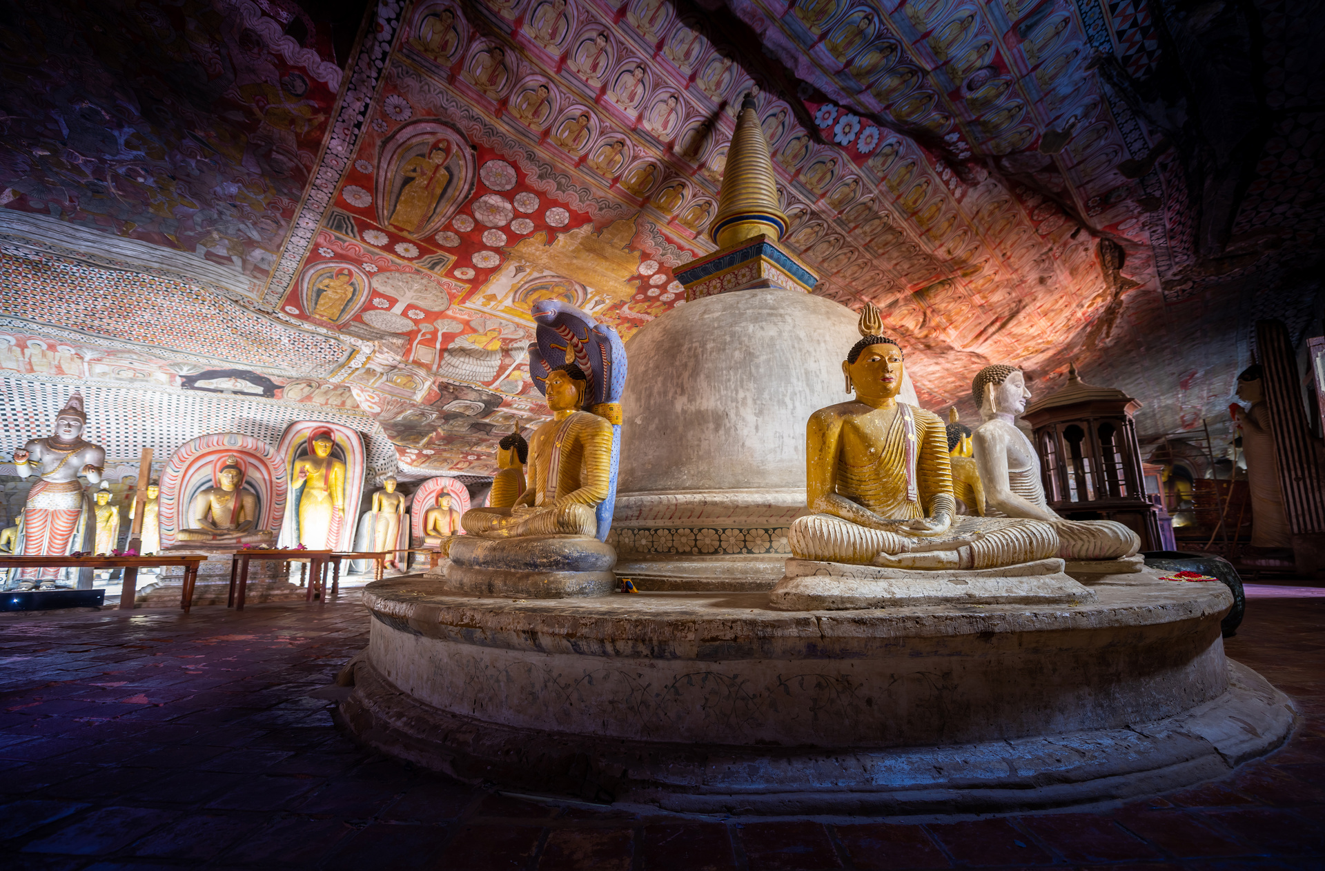 dambulla cave temple