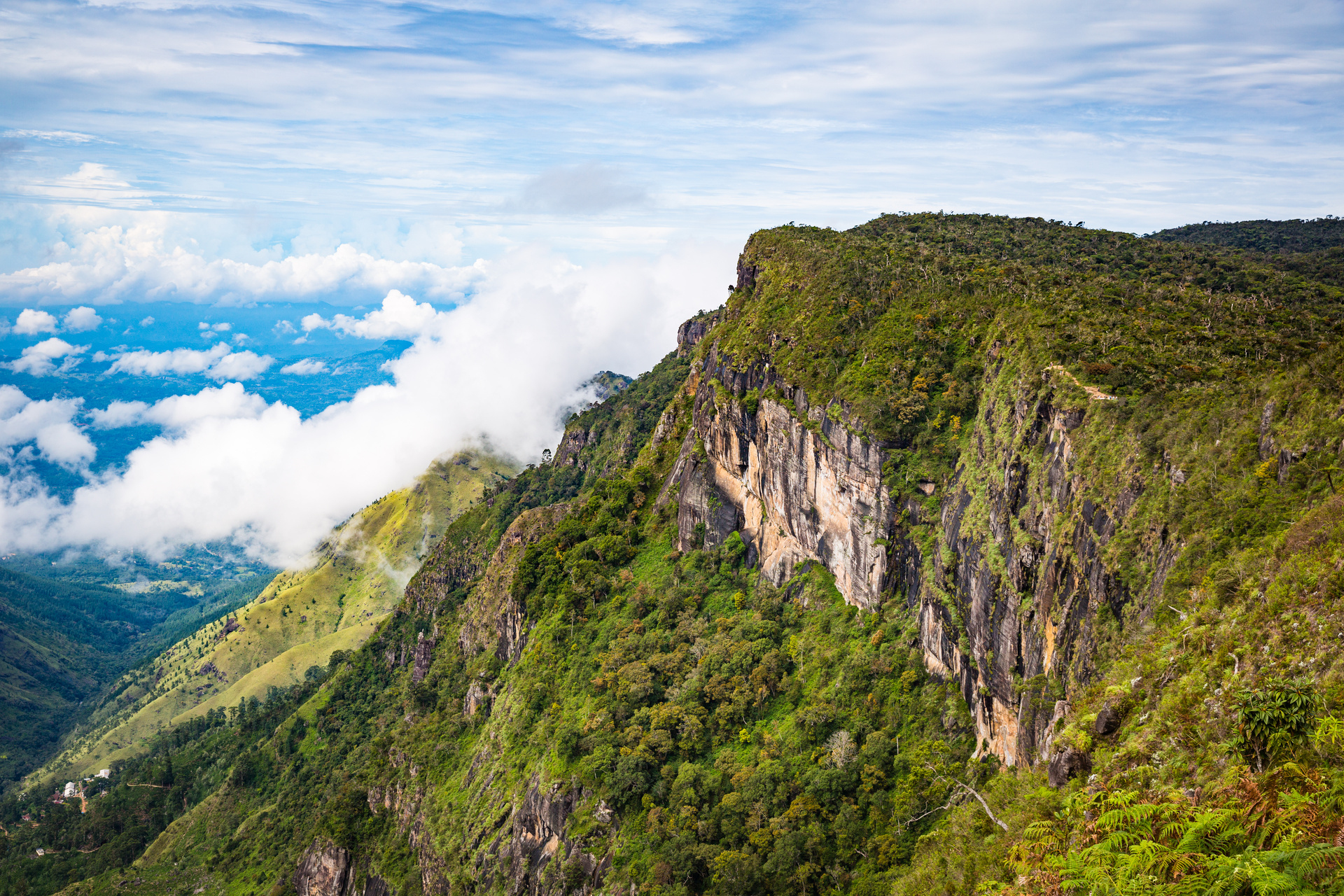 horton-plains-sri-lanka